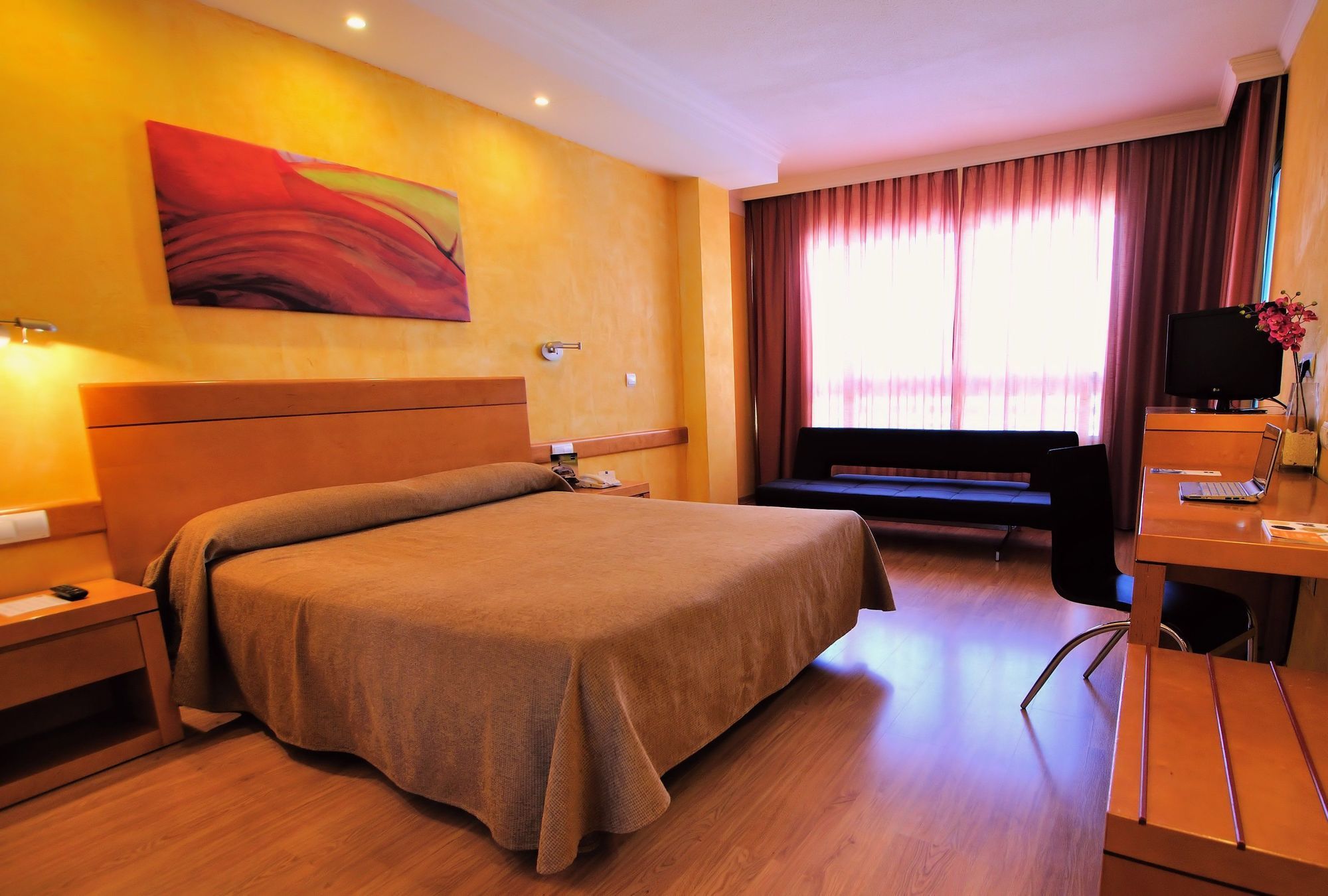 HOTEL MAYA ALICANTE АЛИКАНТЕ 3* (Испания) - от 6280 UAH | NOCHI